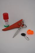 Load image into Gallery viewer, Shoraku Yama hairdressing scissors
