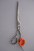 Load image into Gallery viewer, Shoraku Yama hairdressing scissors
