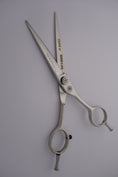 Load image into Gallery viewer, Shoraku Sora Hairdressing Scissors
