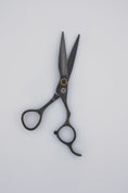 Load image into Gallery viewer, Shoraku Prisma hairdressing scissors
